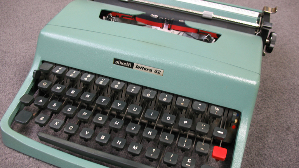 Olivetti Lettera 32