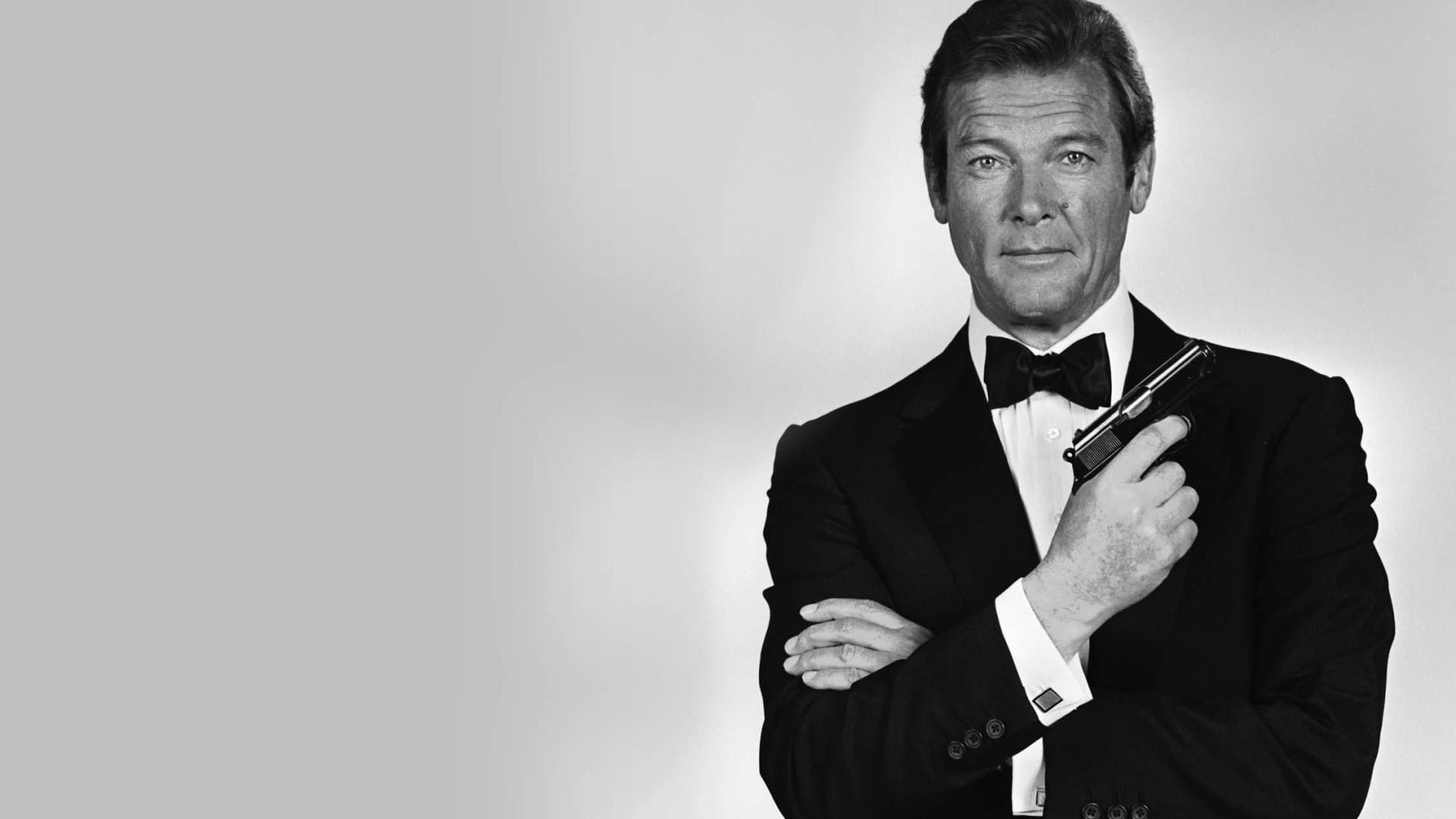 roger moore james bond 1200x900